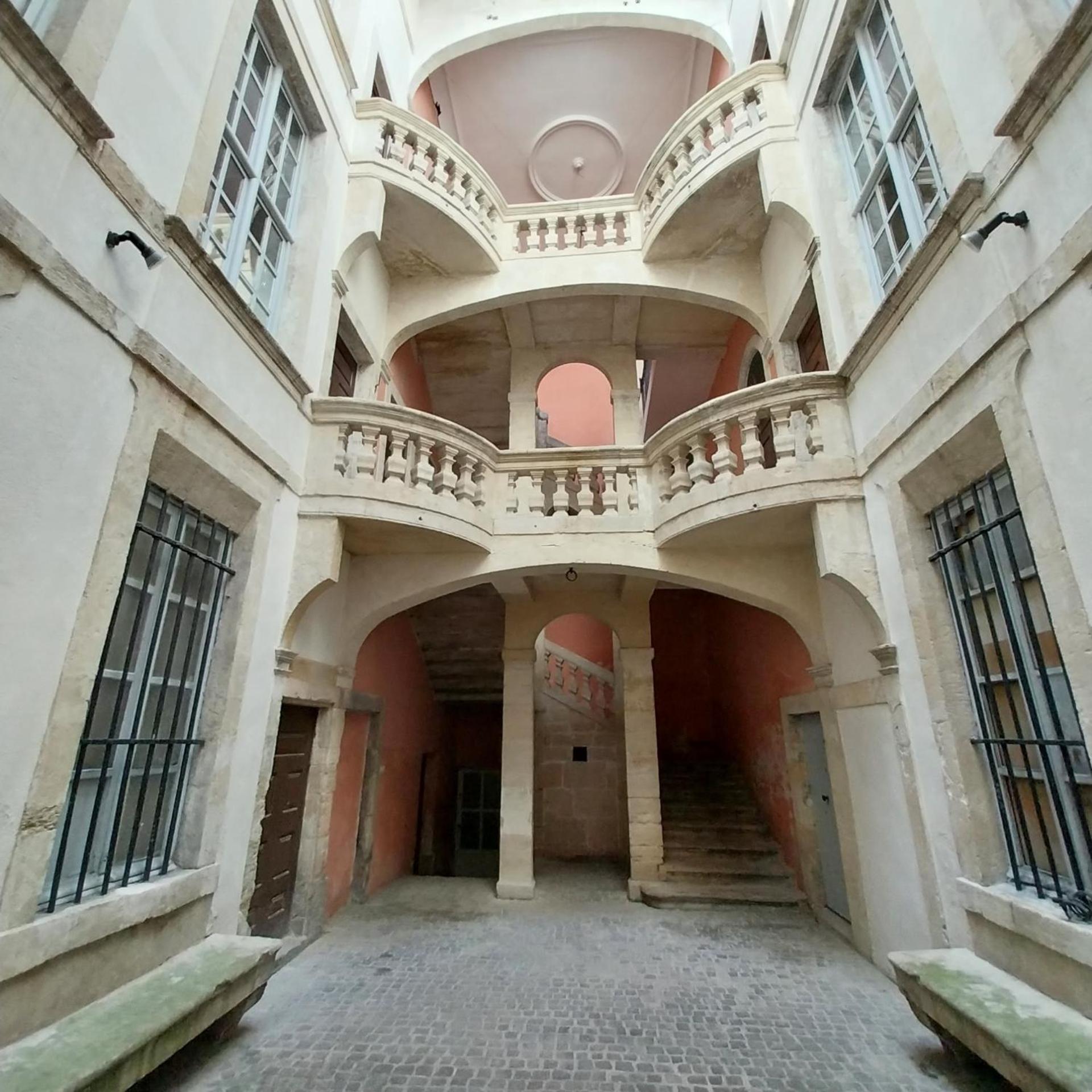 Le Vintage, Appart,Hotel Particulier, Centre Nimes Maisoncarreeconciergerie Buitenkant foto