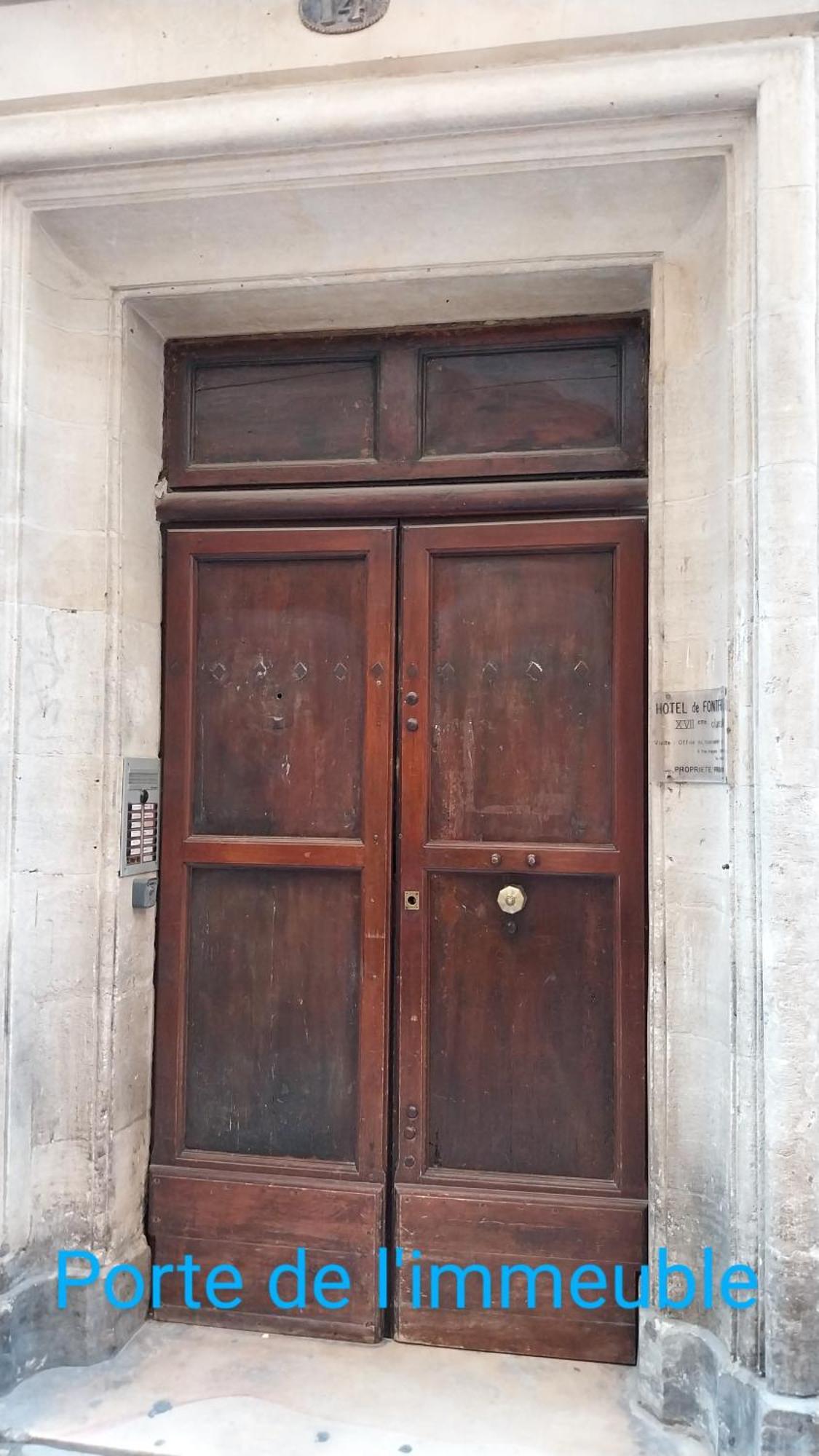 Le Vintage, Appart,Hotel Particulier, Centre Nimes Maisoncarreeconciergerie Buitenkant foto